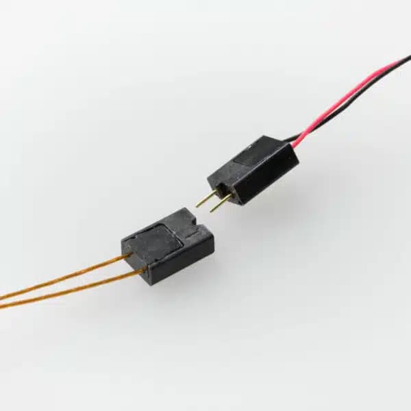 UHV Cryogenic Connector